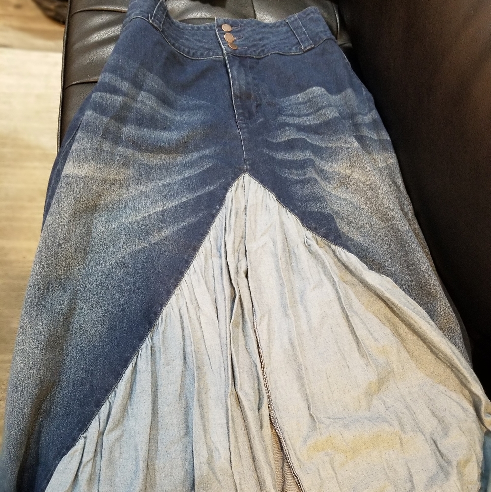 Skirt